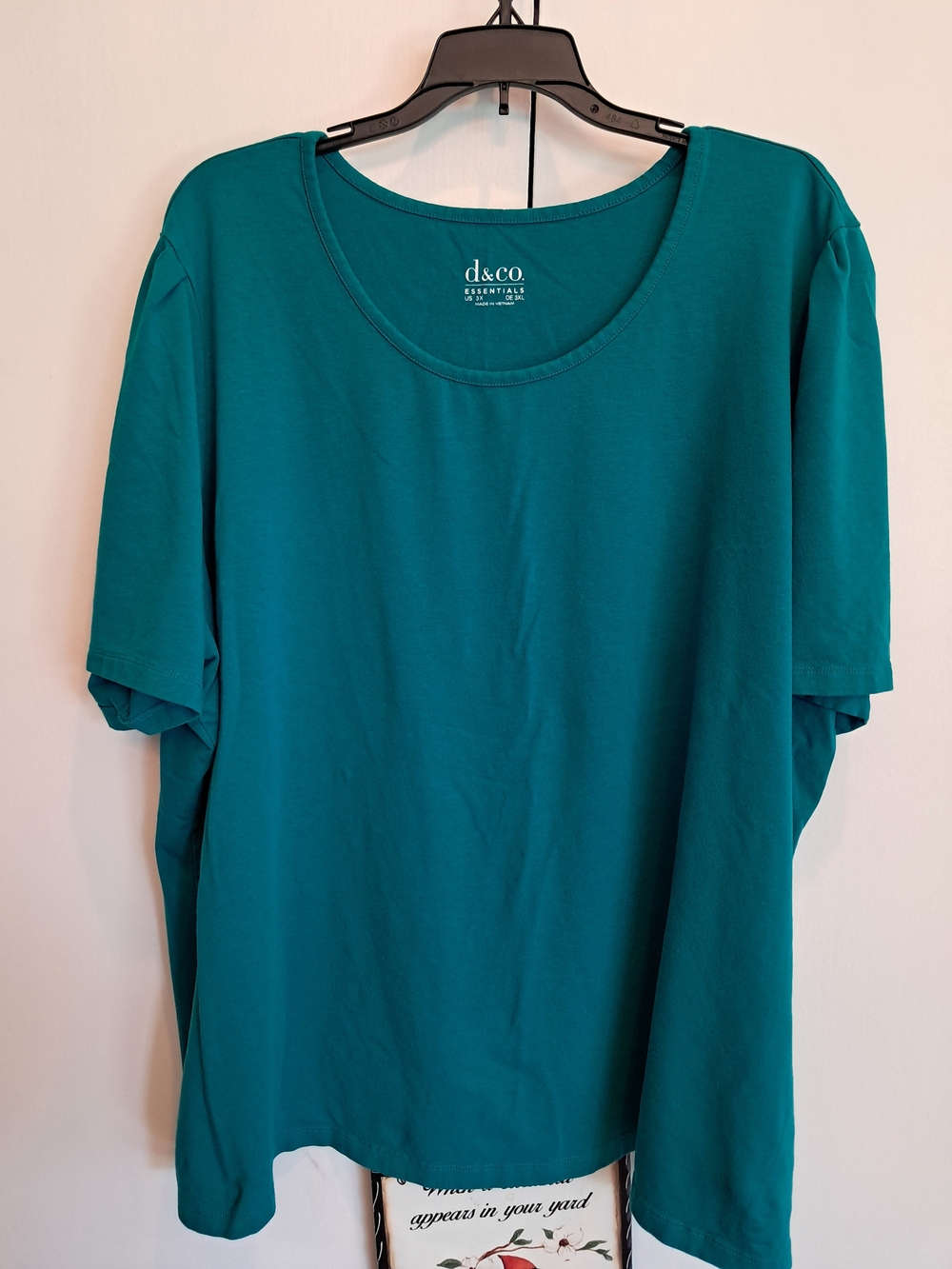 D& Co. Womens's Teal Crew Neck T-Shirt
